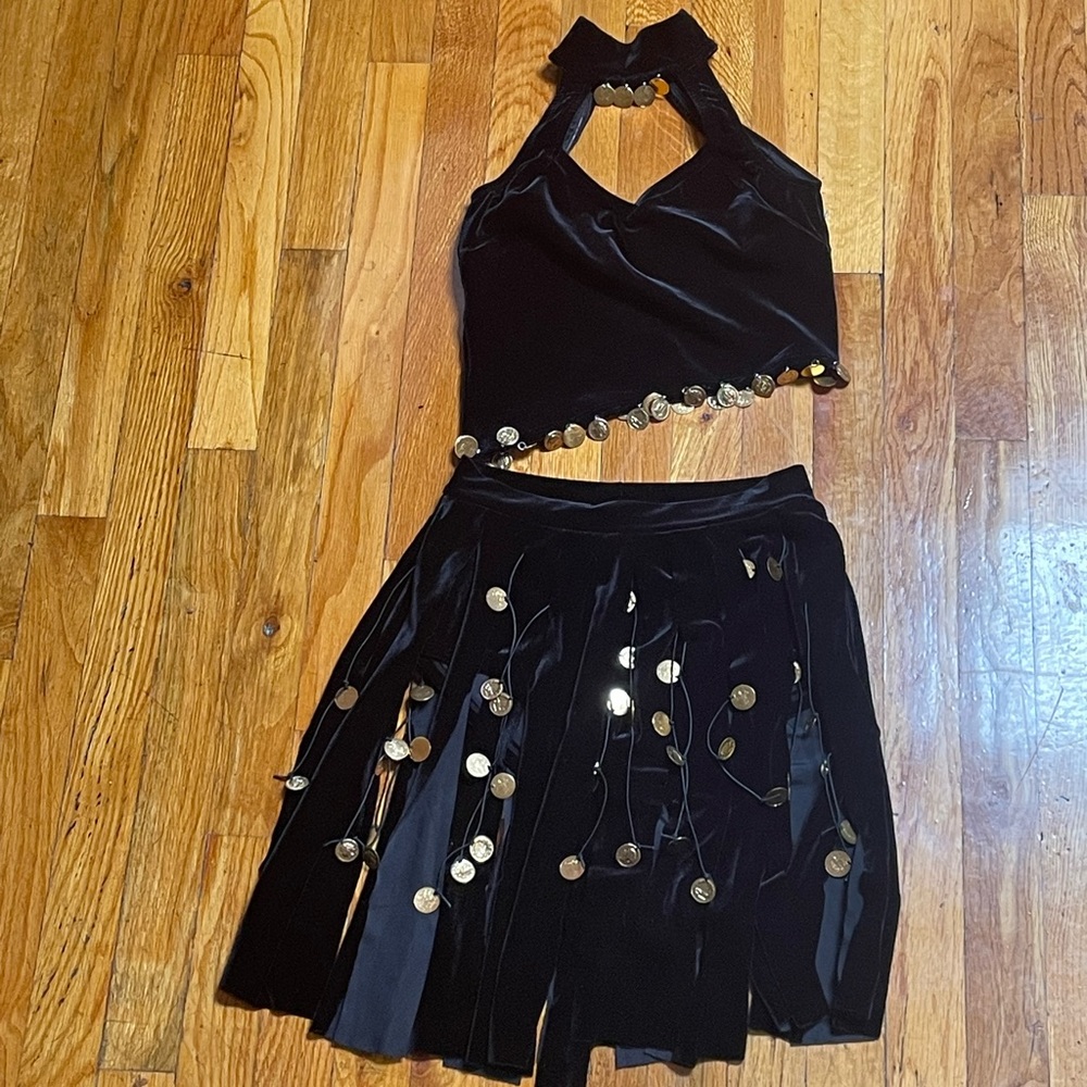 ⭐️Paint it Black